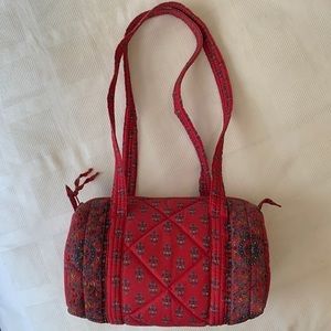 PIERRE DEUX VINTAGE QUILTED SHOULDER BAG